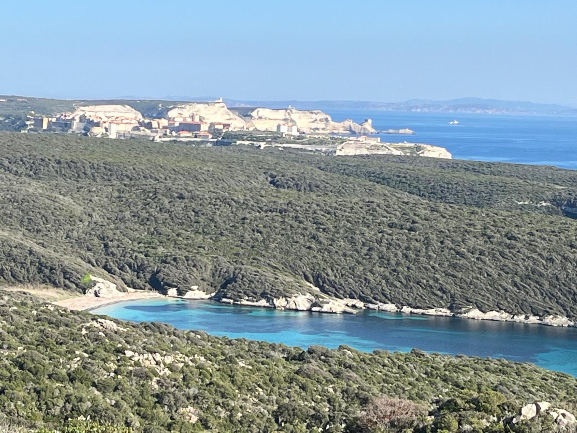 Gite A Poggiale De Figari Figari  Exteriör bild