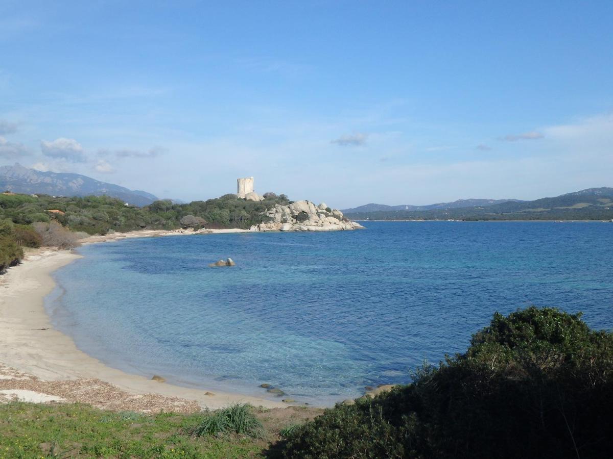 Gite A Poggiale De Figari Figari  Exteriör bild